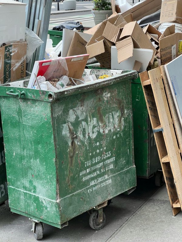 Location benne pour déchets : simplifiez vos chantiers !